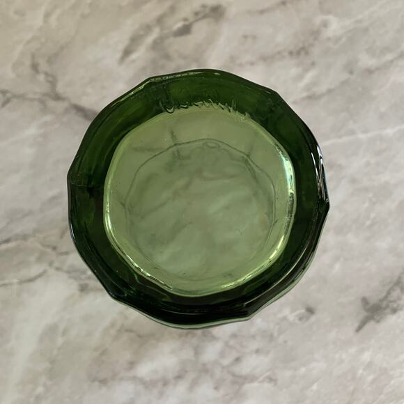 Juliska Colette Tumbler Green Hand-Blown Glass | Rare Retired Artisanal Cottage - Picture 4 of 4